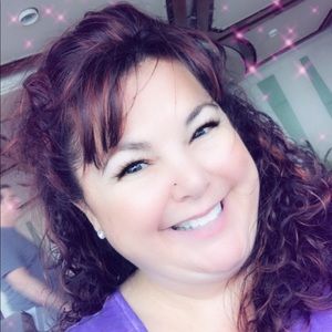 Meet your Posher, Dana